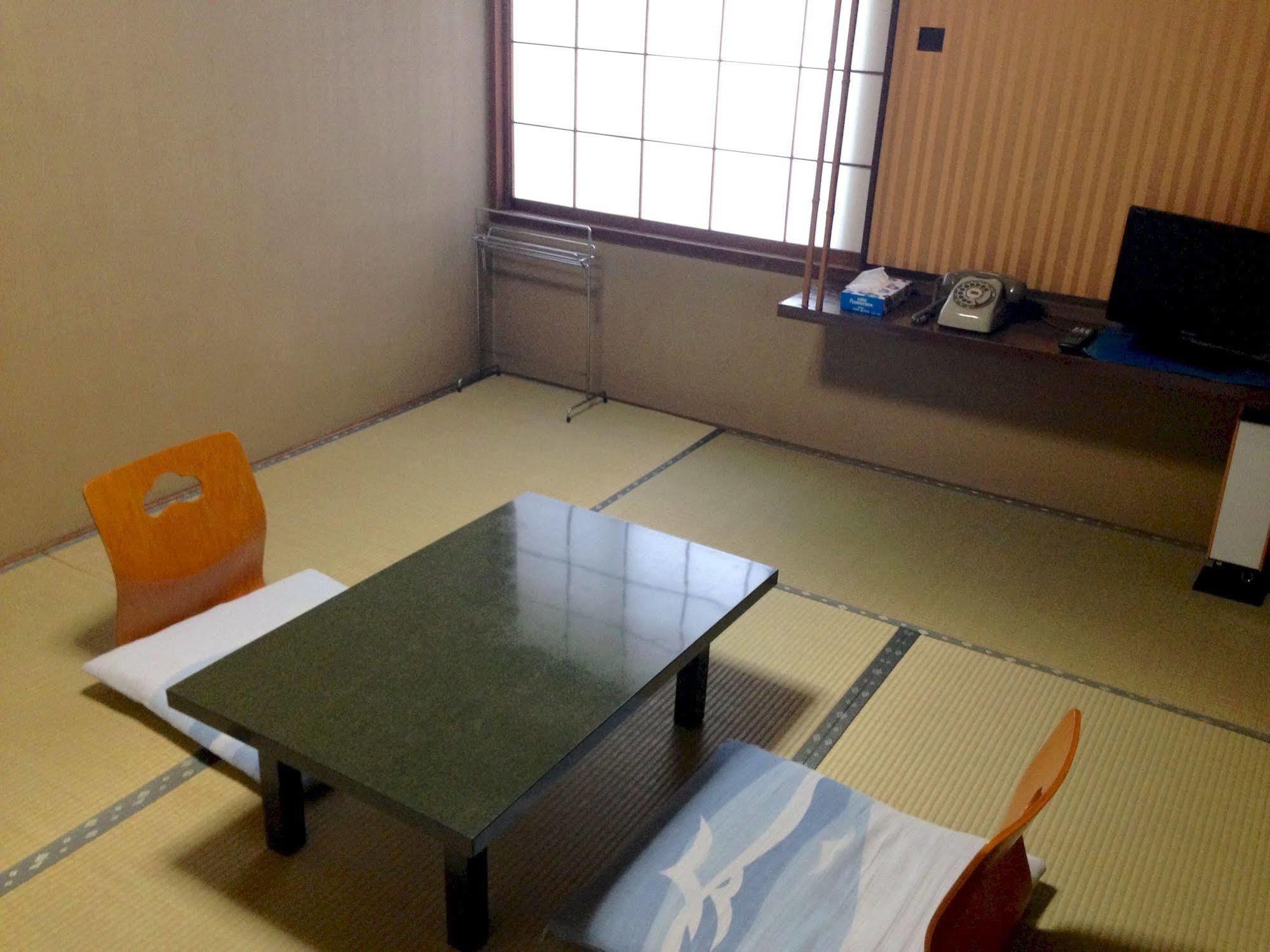 Nakayasu Ryokan Kanazawa Exterior foto