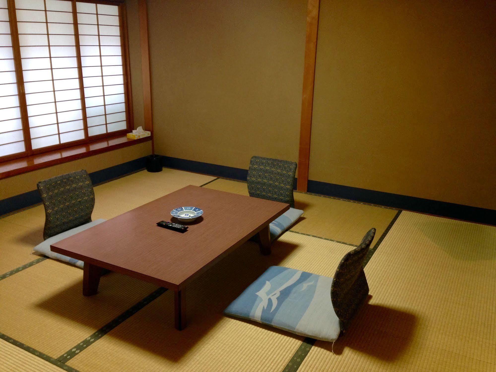 Nakayasu Ryokan Kanazawa Exterior foto